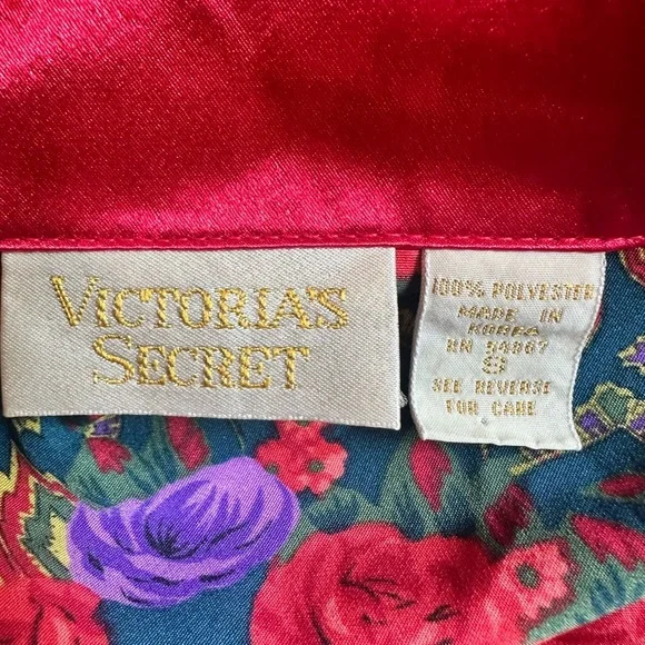 Vintage Victoria Secret Floral Red Robe - Picture 15 of 15